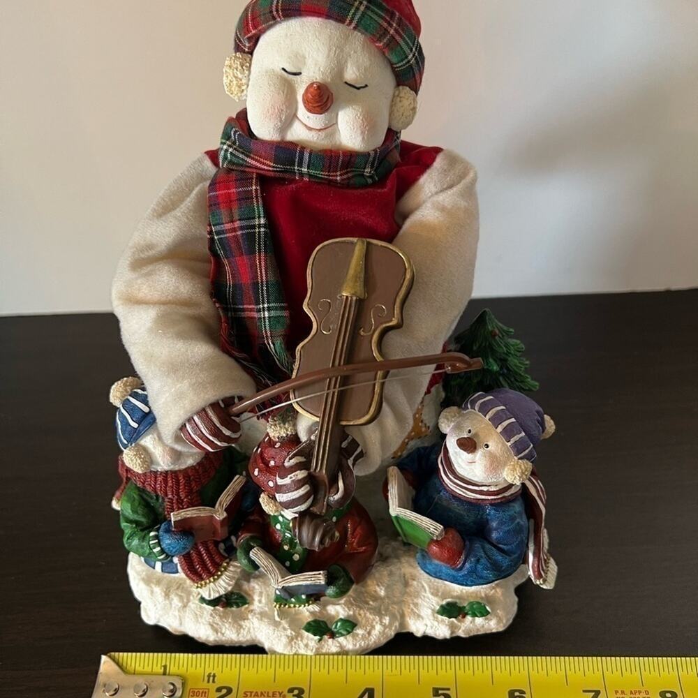SNOWMAN WITH MUSIC AND MOTION - Picture 5 of 7